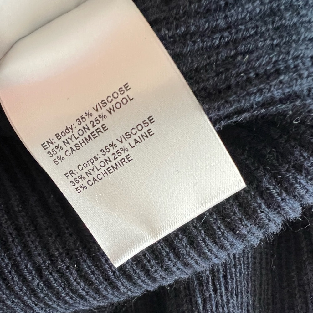 New pullover. bodysuit sweater. cutout sweater. - Picture 4 of 4